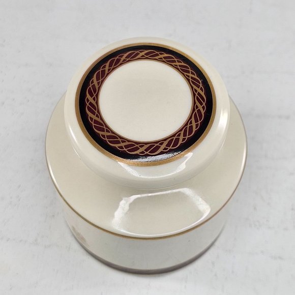 Lenox Monroe Paperweight Hand Decorated 24K Gold Accents - Picture 8 of 8